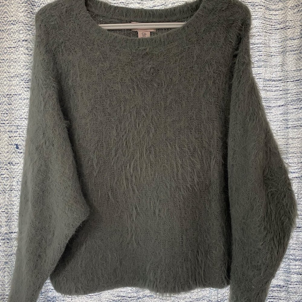 If It Were Me Super Soft Gray Sweater - Size M